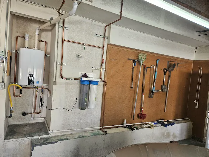 Rivera plumbing and rooter service license #1041889 Picture 6