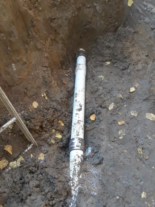 Metro Earthworks & Sewer Repair Picture 8
