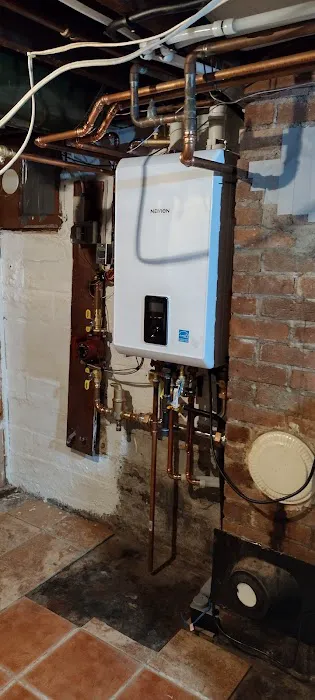 Hugo Plumbing and Pump Service Inc Picture 4
