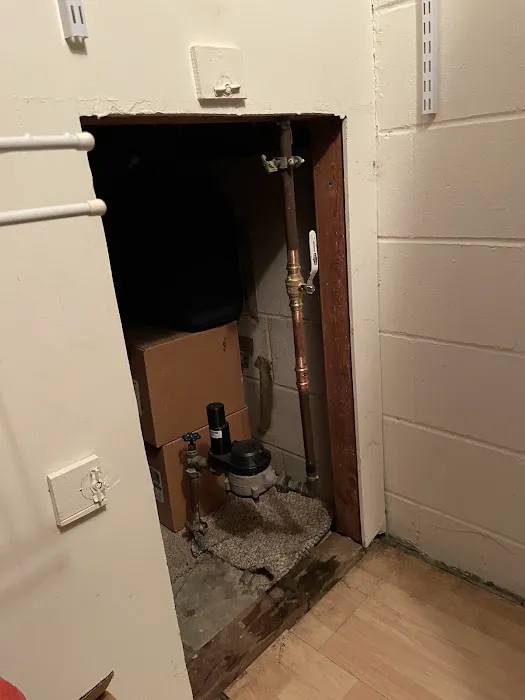 Plumb Right Picture 3