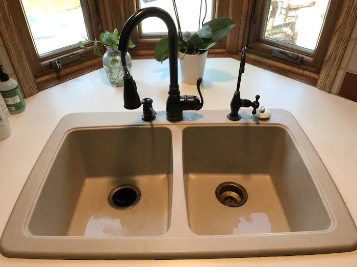 Guy's Sewer & Drain Picture 10
