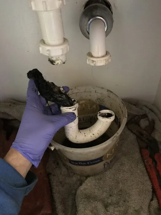 Guy's Sewer & Drain Picture 8