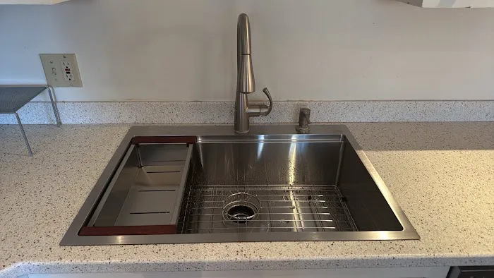 Sink Connections Picture 1