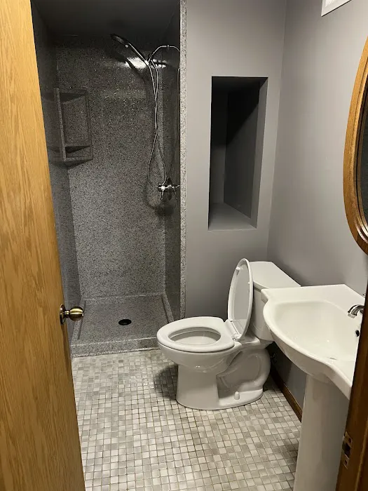 Midwest Plumbing & Service Picture 1