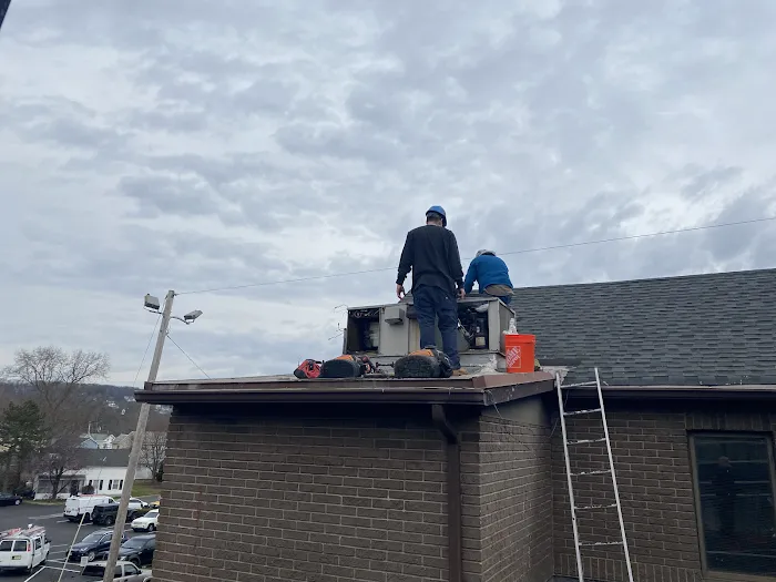 B & D Plumbing, Heating & A/C Picture 2