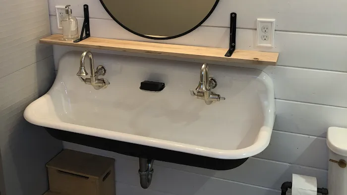 Davis Plumbing LLC Picture 1