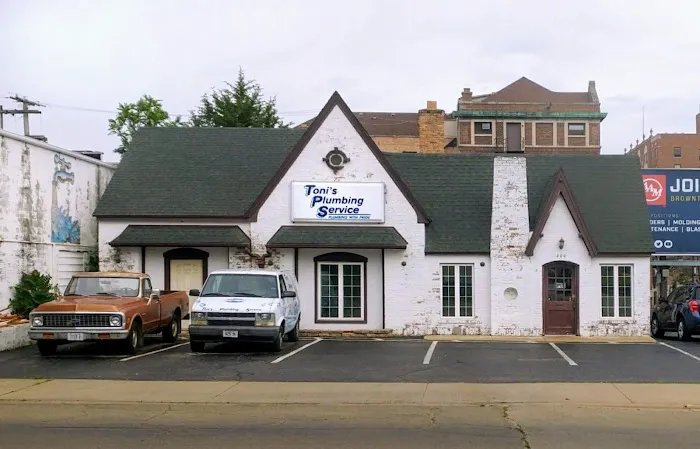 Toni's Plumbing Service, Inc. Picture 7