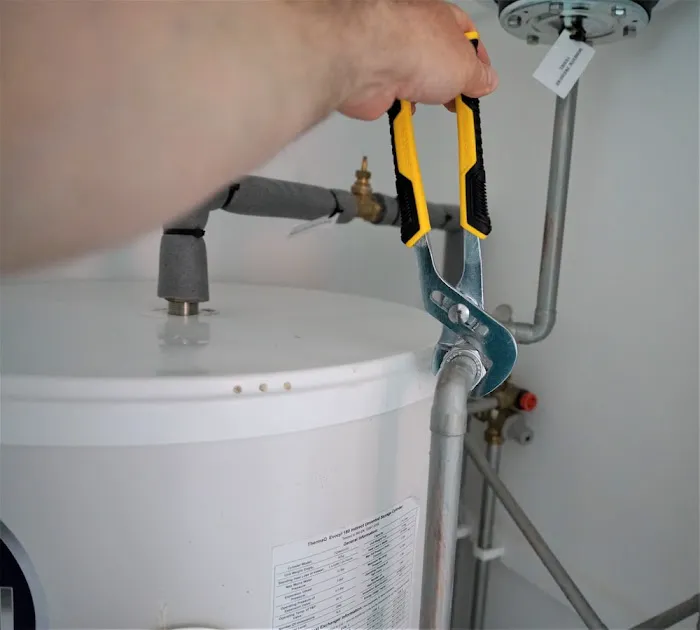 Huewe Plumbing Picture 3