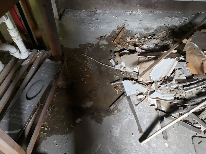 Aero Plumbing & Heating Co Picture 3