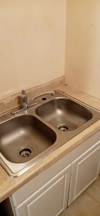 Skooters Plumbing & Drain Cleaning Picture 2
