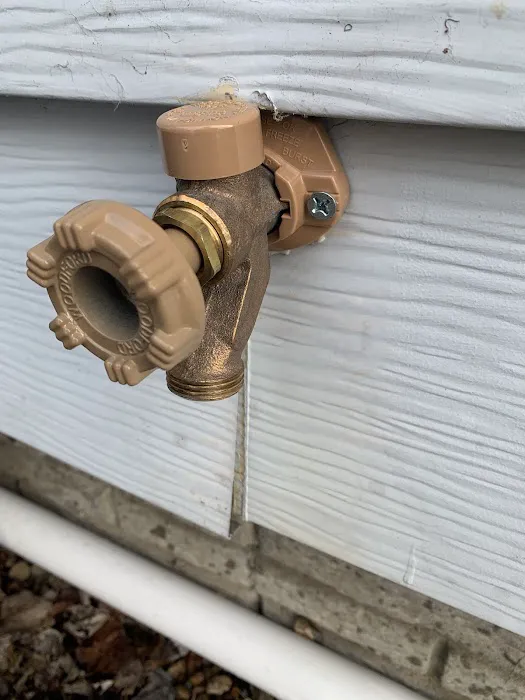 Hinton Plumbing & Repair LLC Picture 2