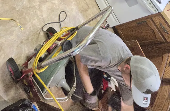 EDWARDS SEWER & DRAIN Picture 1