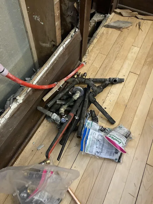 J R Plumbing, LLC Picture 6