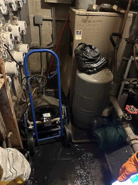 Roto-Rooter Plumbing & Water Cleanup Picture 4