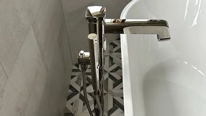 Advanced Water Heating Solutions Picture 5