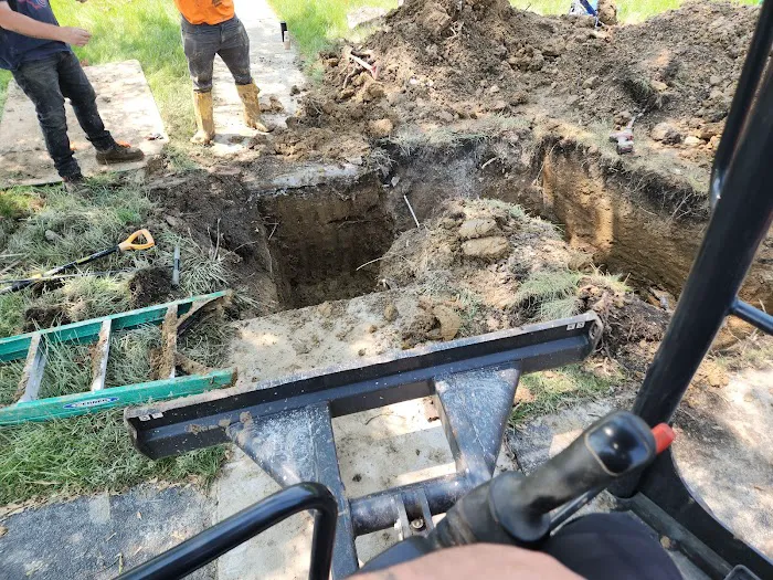 Family Rooter Drain and Sewer Picture 10