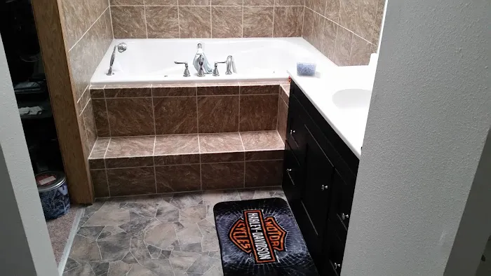 Parker plumbing and mobile home repair Picture 1