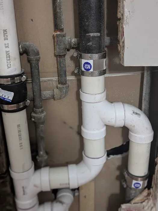 Illinois Sewer and Drain Inc. Picture 7