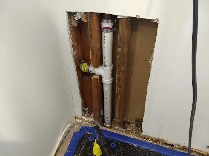 Lake Cook Plumbing Heating and Cooling Picture 3