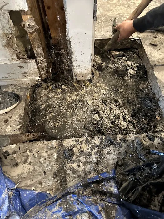 Clog finder plumbing, sewer and drain cleaning Picture 7
