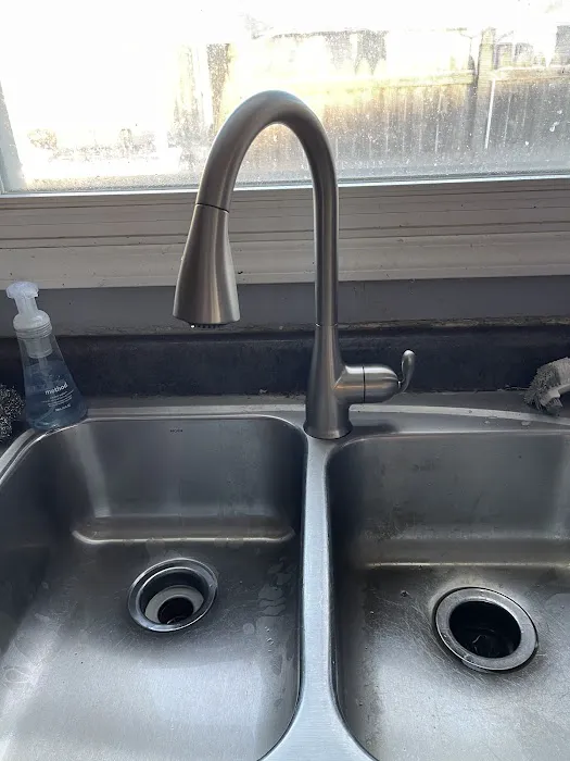 Journeymen Plumbing and Sewer LLC Picture 3