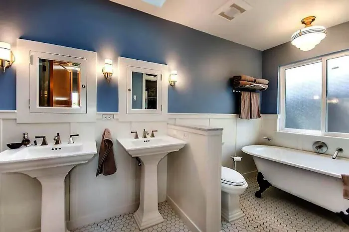 Connor & Sons Plumbing Picture 1