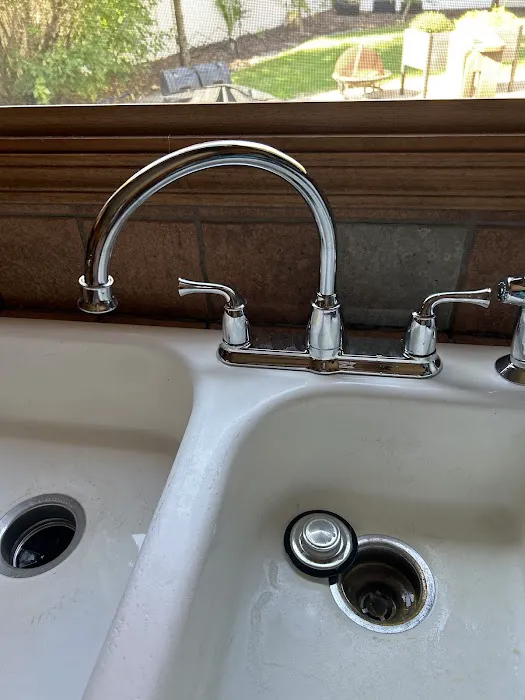 Expert Plumbing Service Picture 6