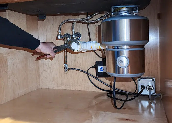 Demmis Plumbing Picture 1