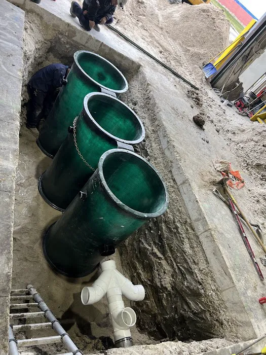 Larry's Plumbing Picture 3