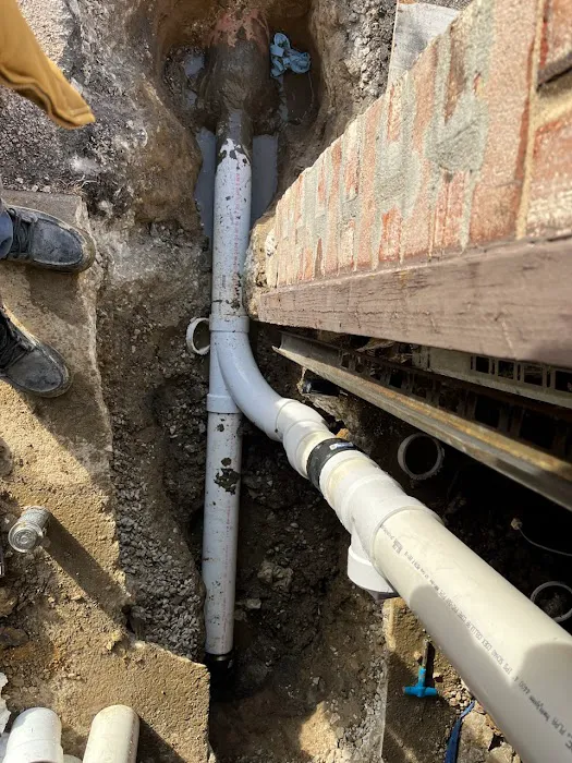 Best price sewer and plumbing Picture 2