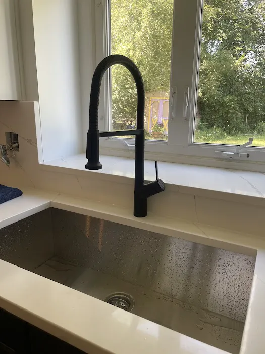 MIRACLE PLUMBING & SEWER SERVICES Picture 2