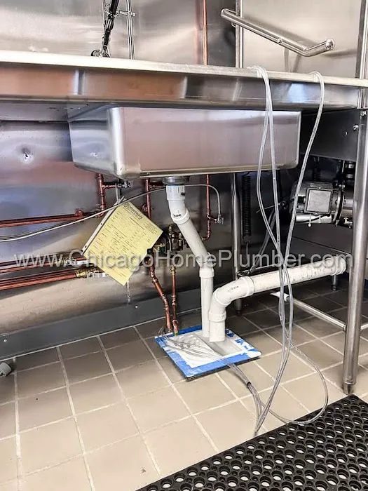 Chicago Home Plumber Tech PSD Picture 5