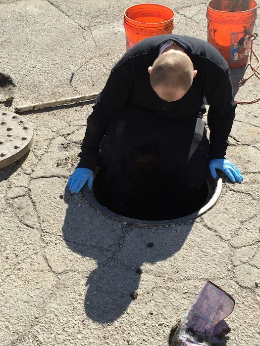 Drain Flow Sewer and Plumbing Picture 7
