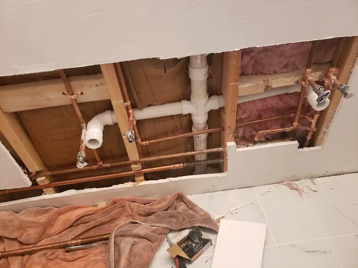 HAPPY HOME PLUMBING & REMODELING LLC Picture 4