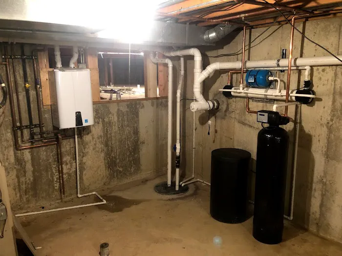 R&R Plumbing Technicians Picture 10