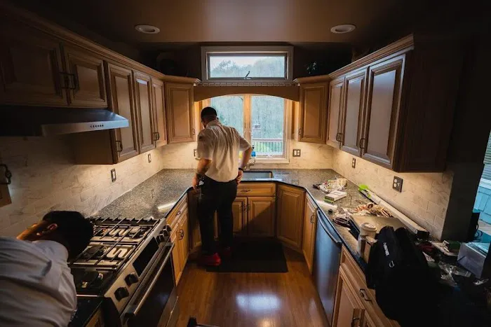 Miguel & Sons Plumbing Services Picture 1