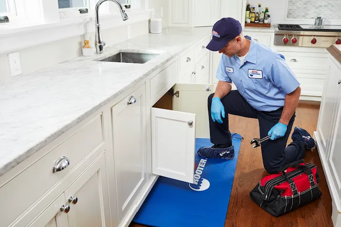 Roto-Rooter Plumbing, Drains & Water Cleanup Picture 10
