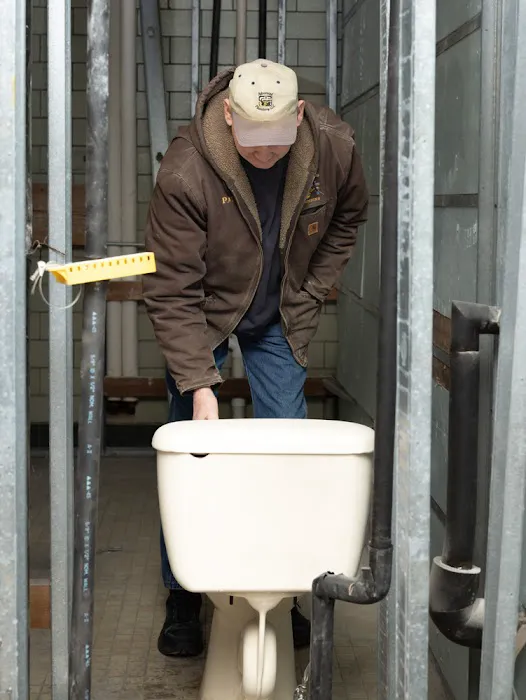 Advanced Plumbing Picture 8