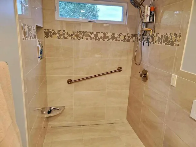 Lew's Plumbing and Drain Cleaning Picture 6