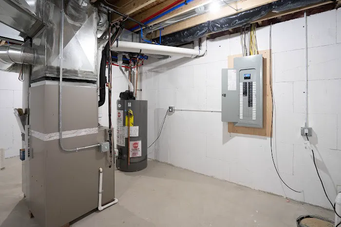Mister Water Heater Picture 7