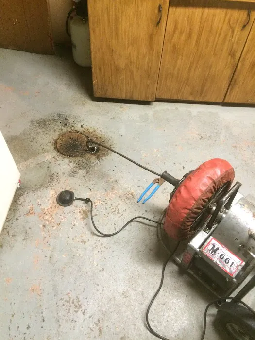 Root'n Toot'n Drain Cleaning Service Picture 4
