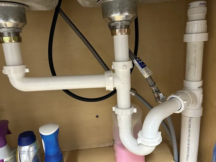 Pro Plumbing & Excavating Picture 1
