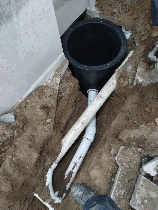 Gareth's Septic and Sewer Picture 9