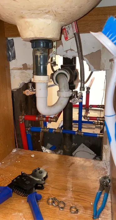 The Right Brothers Plumbing & Drains Picture 1