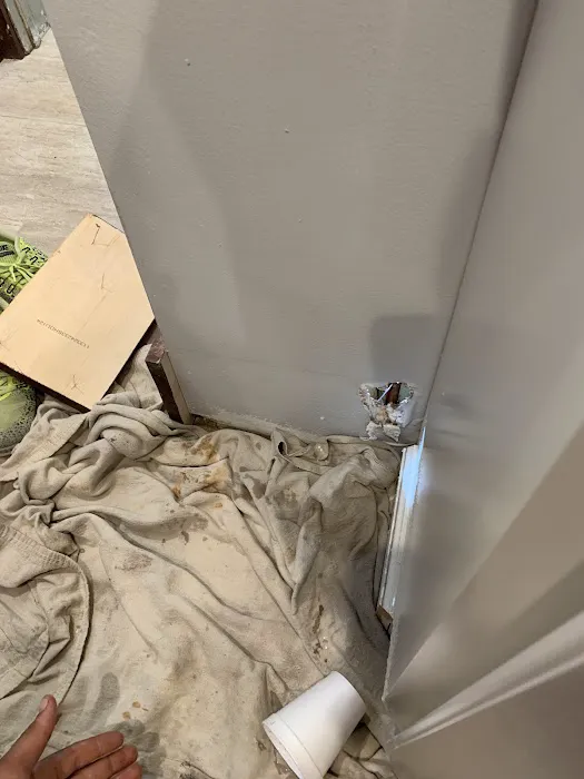A & R Plumbing LLC Picture 1