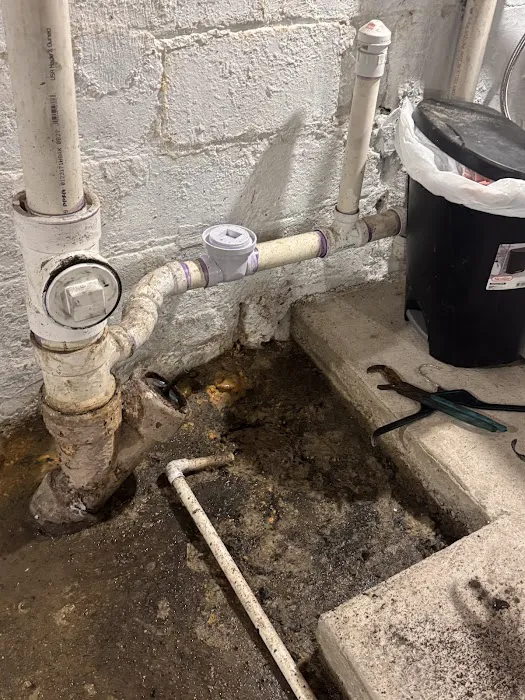 Roto-Rooter Plumbing & Water Cleanup Picture 7