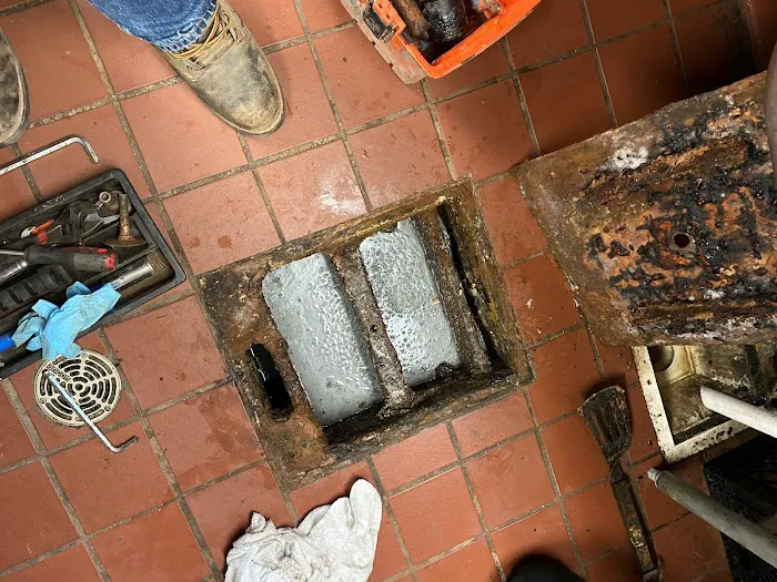 Drain Man Picture 4