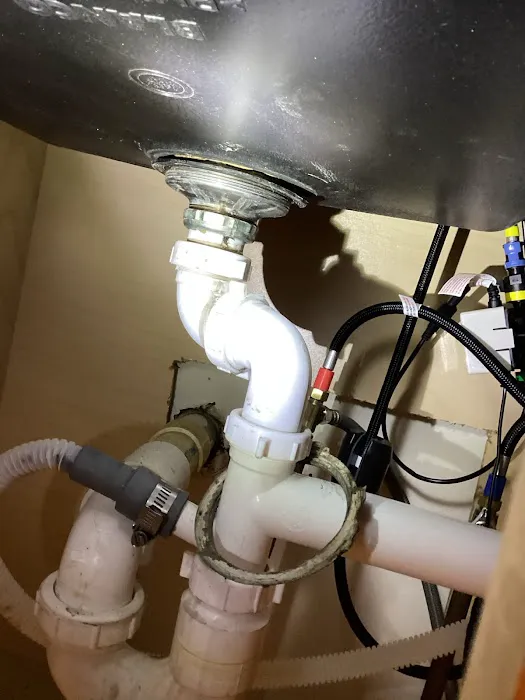 Golden Plumbing Picture 1