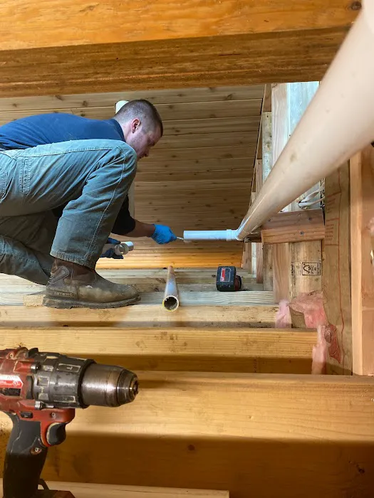 Dean's Plumbing Picture 2