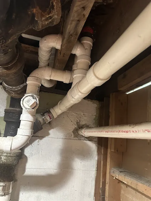 SOS Plumbing Picture 7